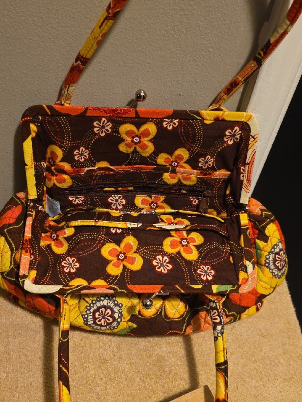 Vera Bradley- Quilted Floral Yellow Orange Brown Shoulder Bag - Inv.511 - Picture 5 of 5